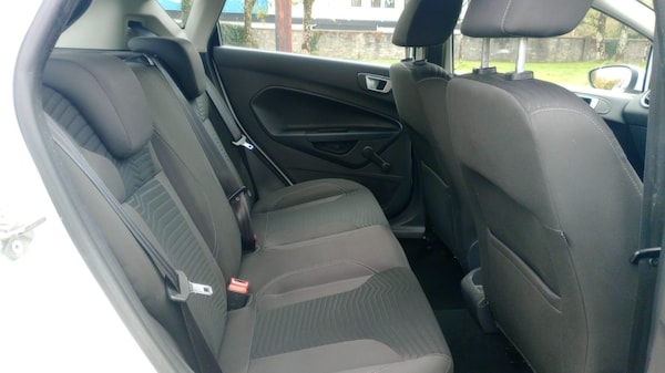 Used Ford Fiesta 2015 for sale - 76230547: Photo 7