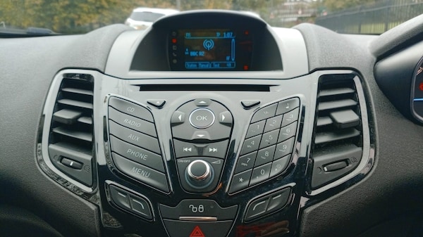Used Ford Fiesta 2015 for sale - 76230547: Photo 9