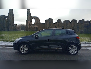 Used Renault Clio 2016 for sale - 77114424: Photo