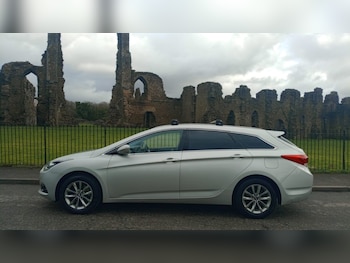 Used Hyundai i40 2016 for sale - 77540899: Photo