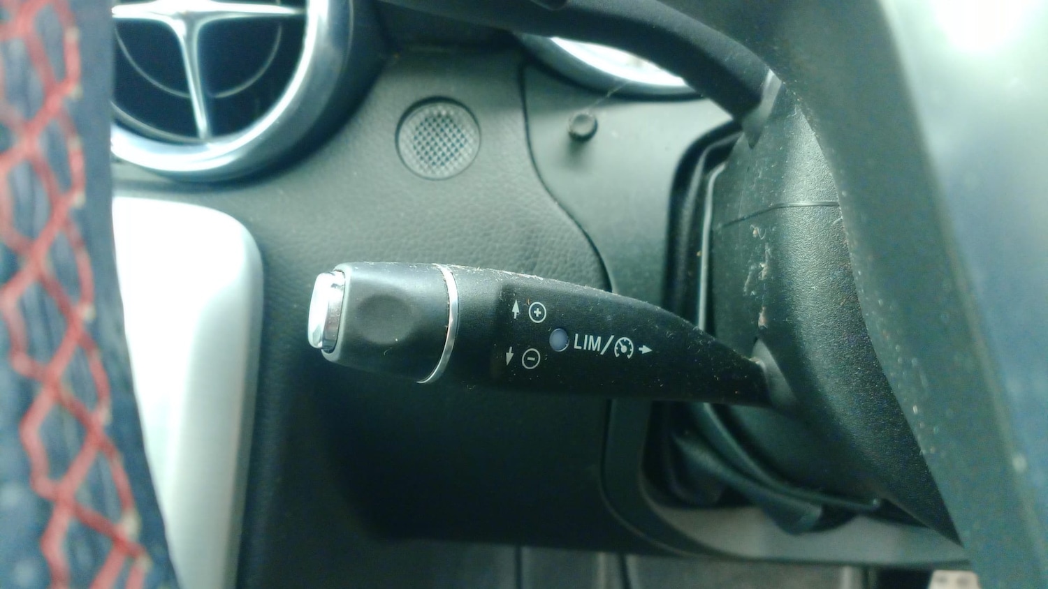 Used Mercedes-Benz SLK 2016 for sale - 77296865: Photo 17