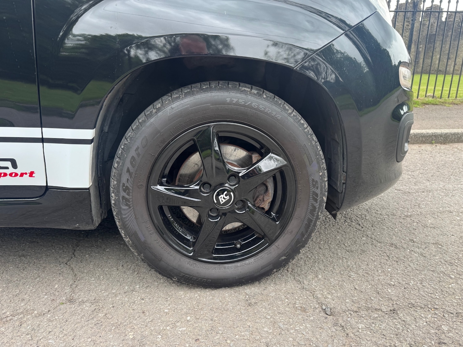 Vehicle 5
