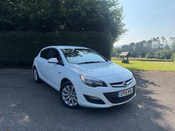 Used Vauxhall Astra 2015 for sale - 75603931: Photo