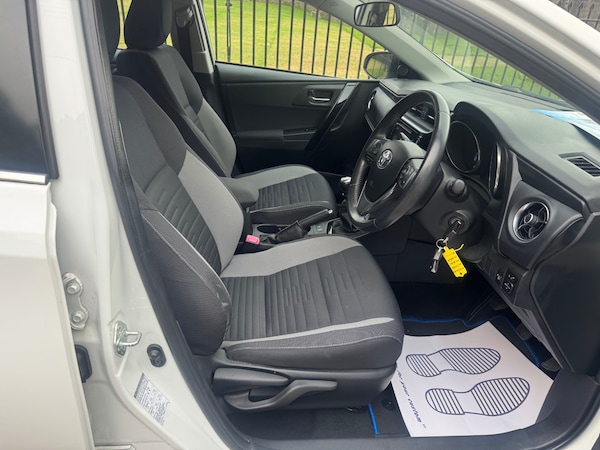 Used Toyota Auris 2016 for sale - 75566805: Photo 11