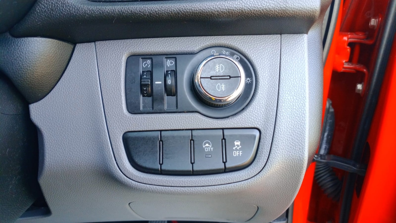 Used Vauxhall Viva 2017 for sale - 77947368: Photo 13