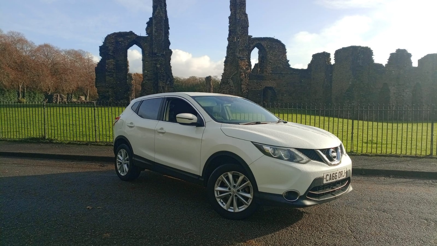 Used Nissan Qashqai 2017 for sale - 76555613: Photo 1