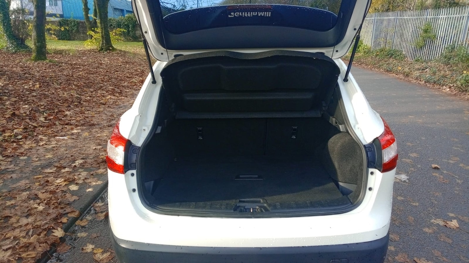 Used Nissan Qashqai 2017 for sale - 76555613: Photo 16