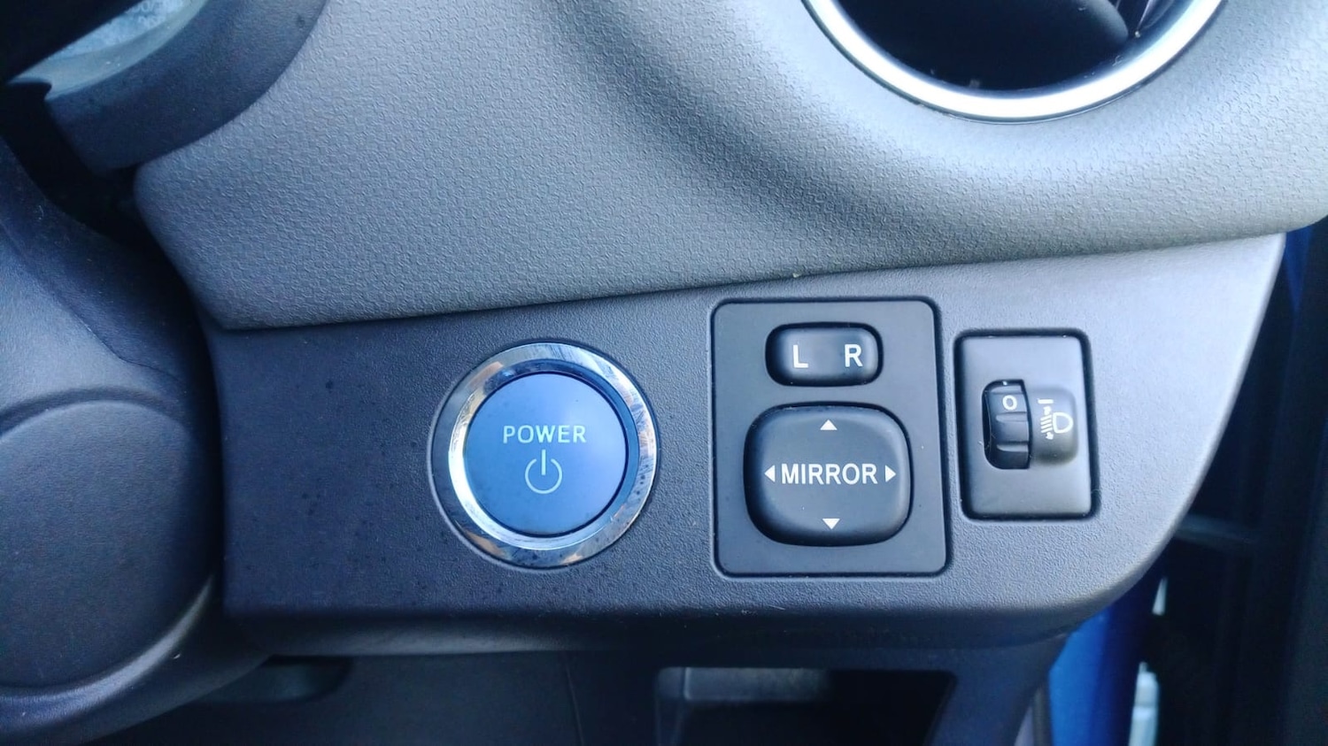 Used Toyota Yaris 2015 for sale - 76693582: Photo 13