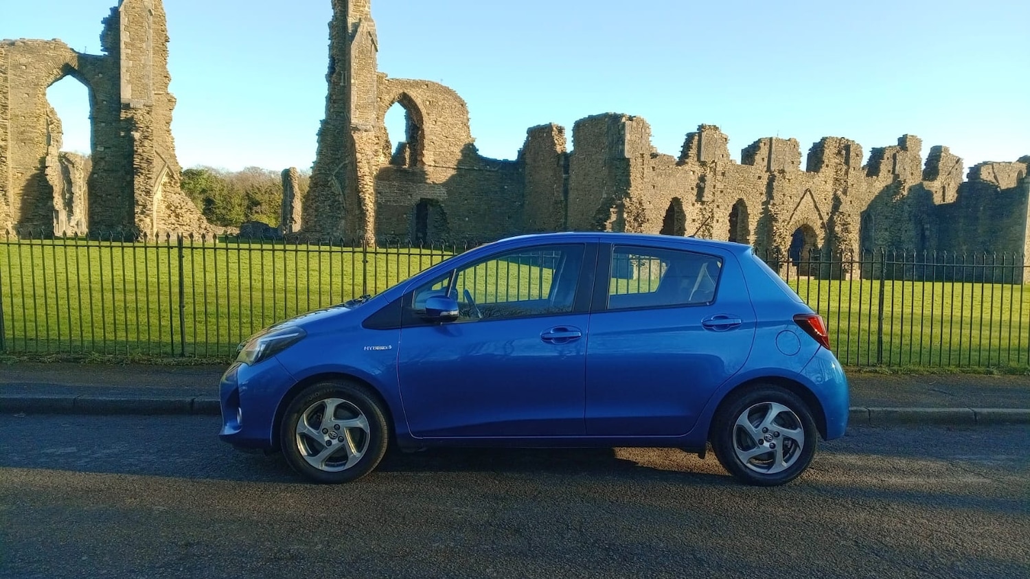 Used Toyota Yaris 2015 for sale - 76693582: Photo 4