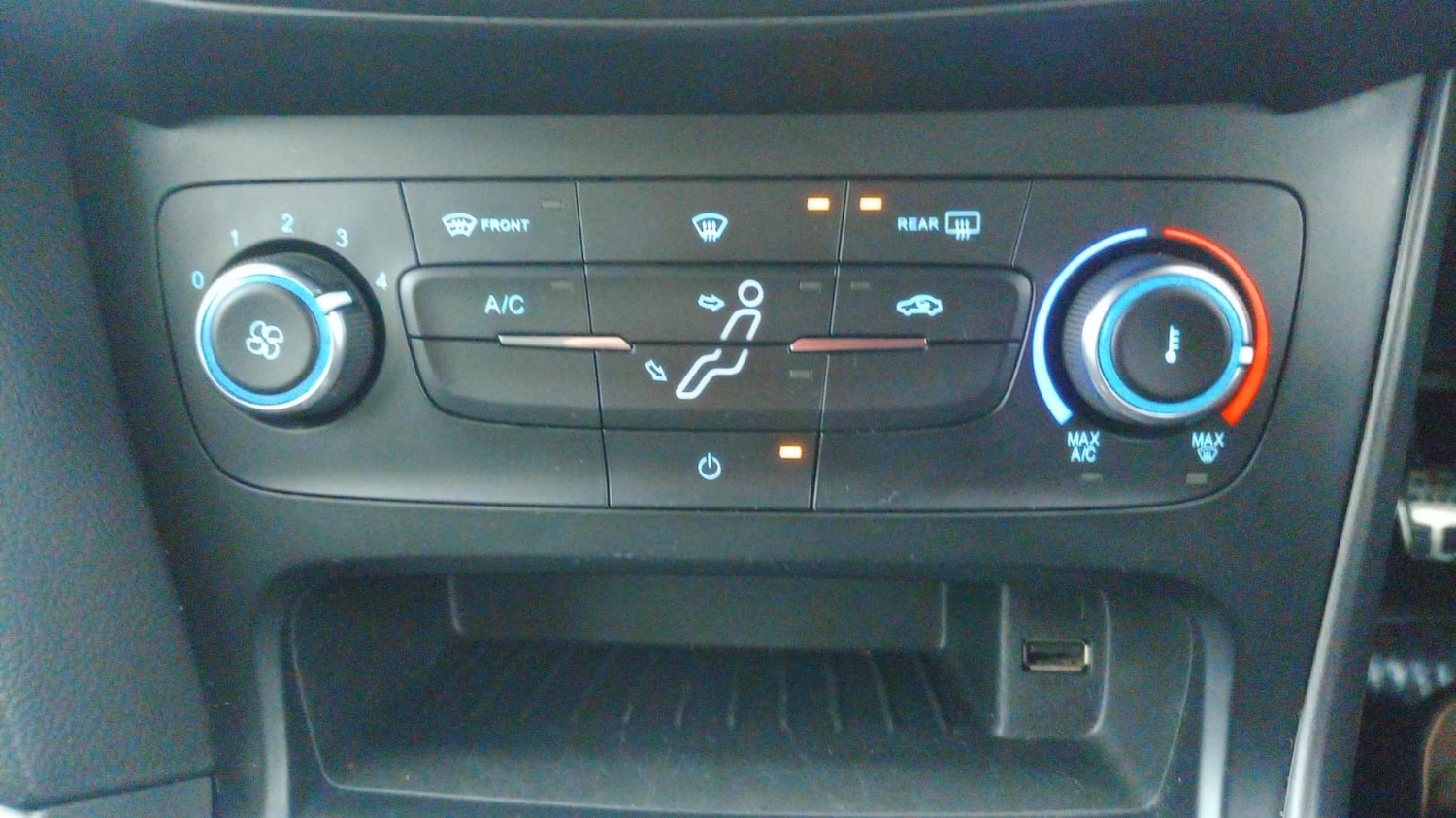 Used Ford Focus 2018 for sale - 77168032: Photo 14