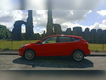 Used Ford Focus 2014 for sale - 78815220: Photo