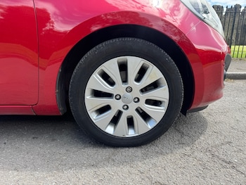 Used Kia Rio 2014 for sale - 75035303: Photo