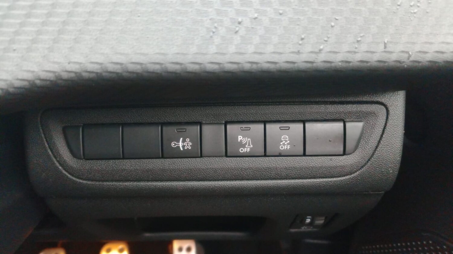 Used Peugeot 208 2016 for sale - 77374100: Photo 16