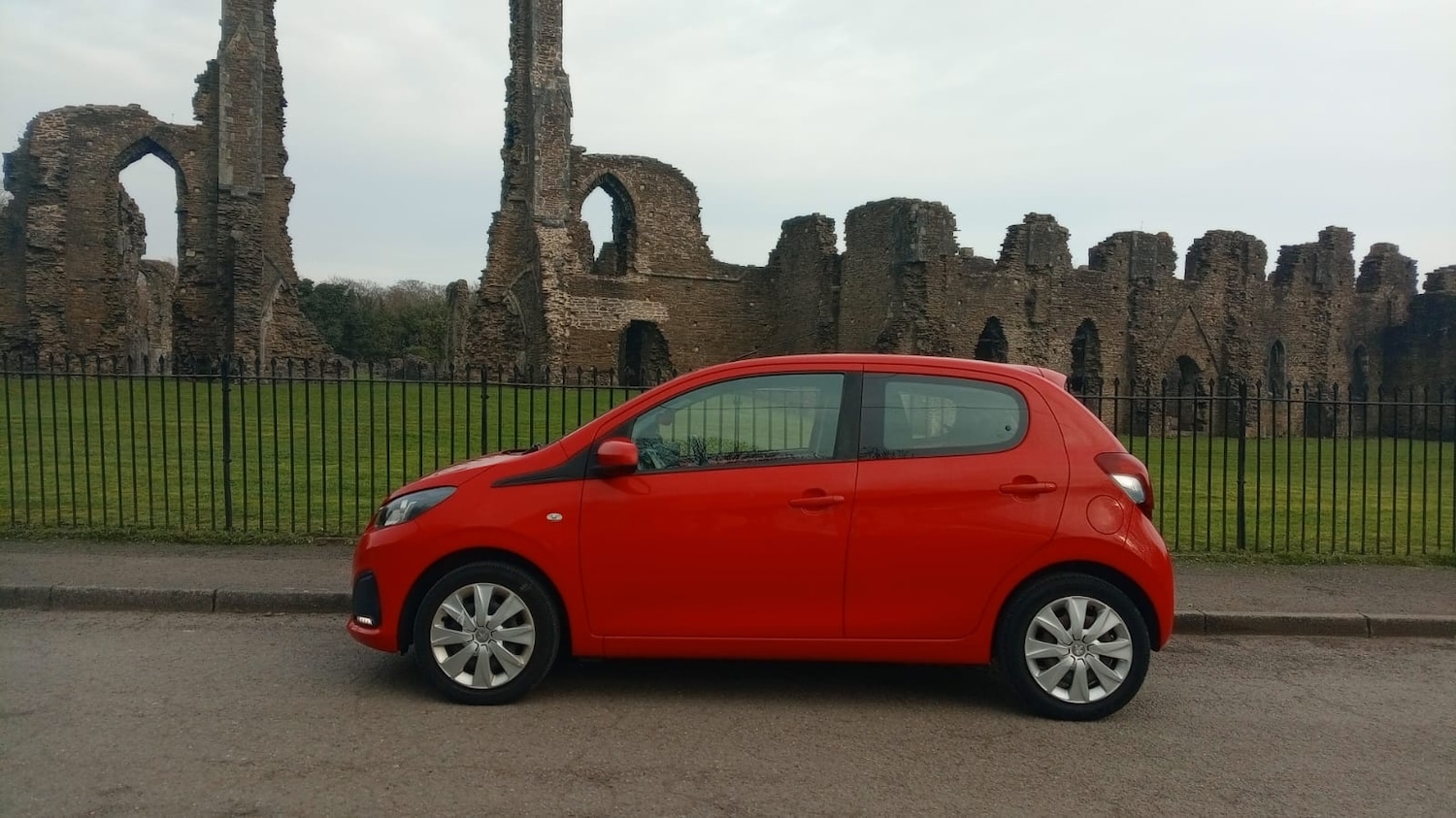 Used Peugeot 108 2017 for sale - 77984210: Photo 2