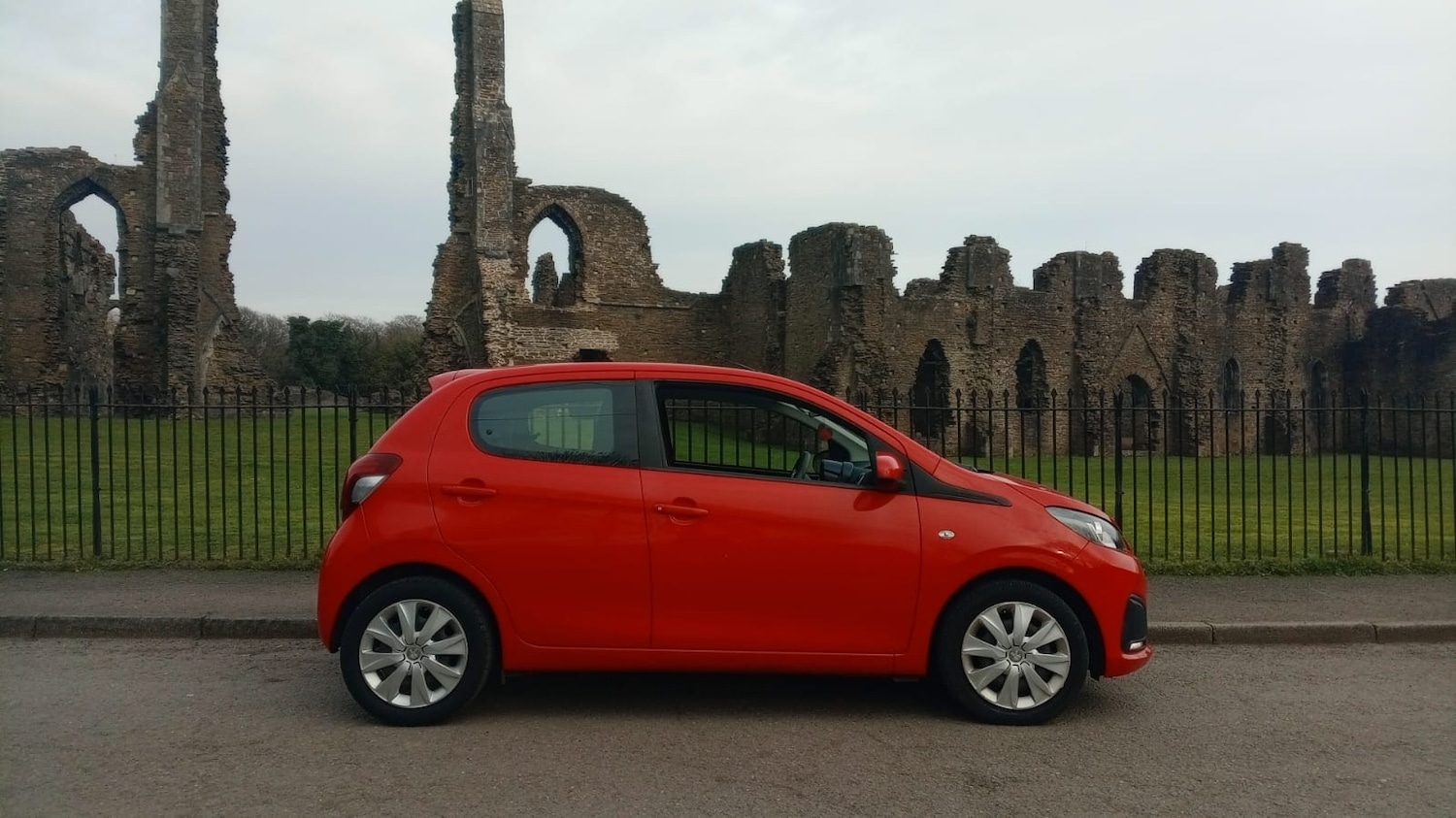 Used Peugeot 108 2017 for sale - 77984210: Photo 4
