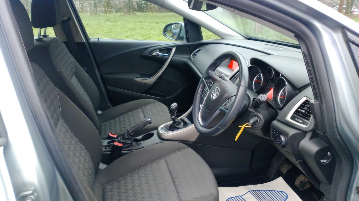 Used Vauxhall Astra 2013 for sale - 77915384: Photo 7