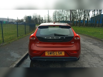 Used Volvo V40 2015 for sale - 77350751: Photo