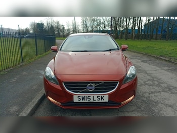 Used Volvo V40 2015 for sale - 77350751: Photo