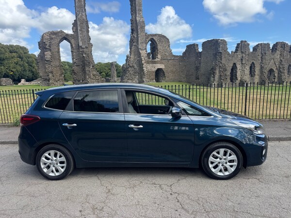 Used Kia Carens 2018 for sale - 75702382: Photo 4