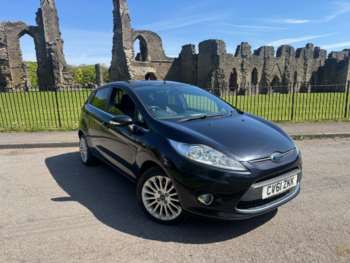 2011 (61) - 1.6 Titanium 5dr