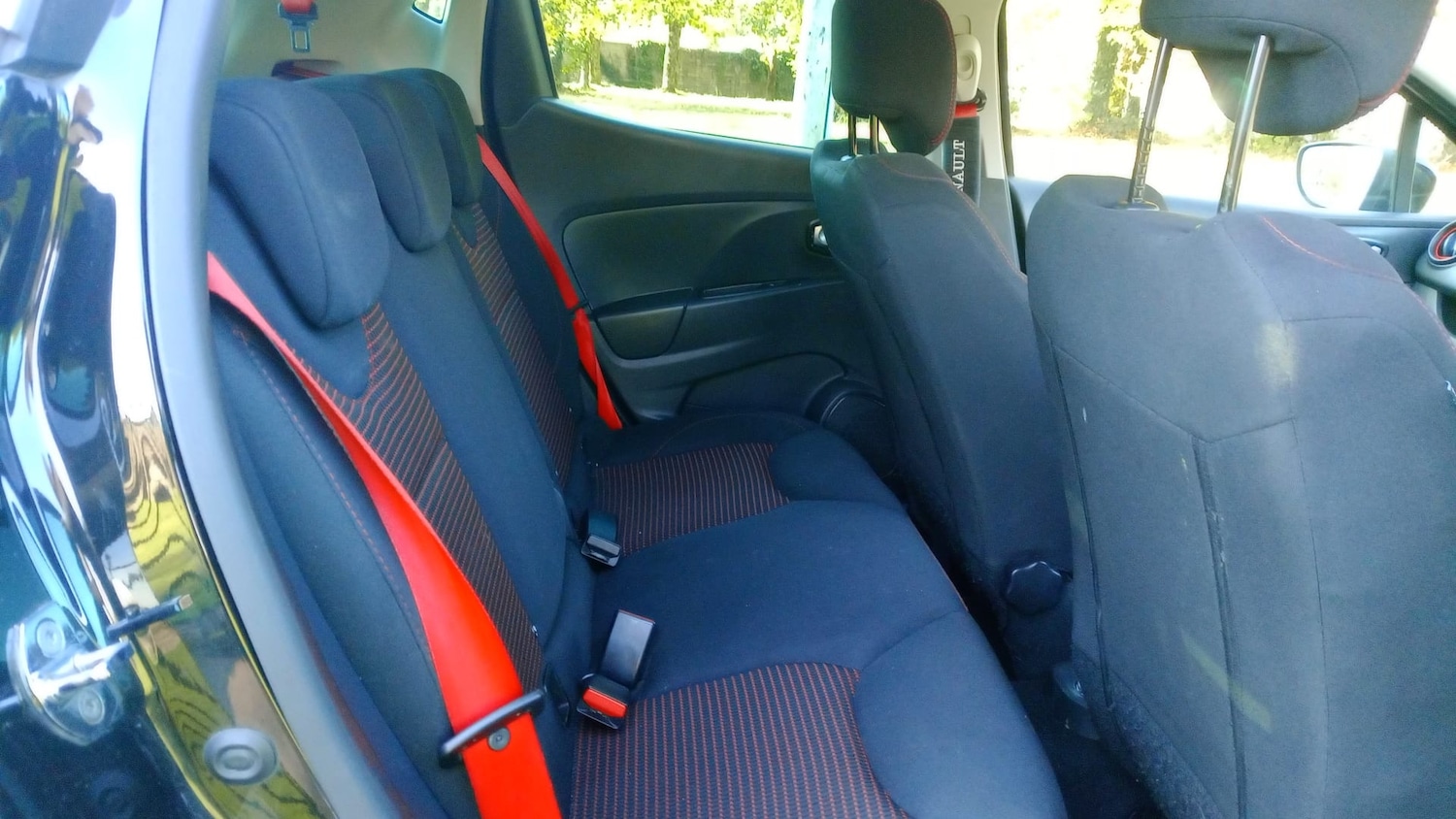 Used Renault Clio 2016 for sale - 76351426: Photo 7
