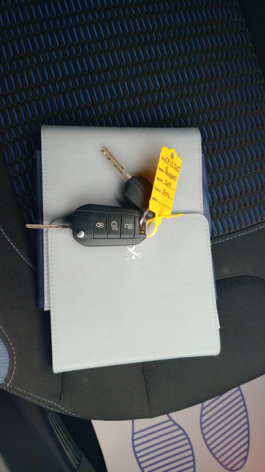 Used Peugeot 208 2013 for sale - 77579638: Photo 15