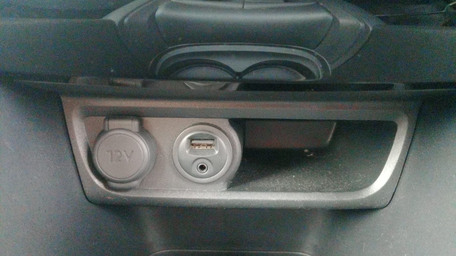 Used Peugeot 208 2013 for sale - 77579638: Photo 16