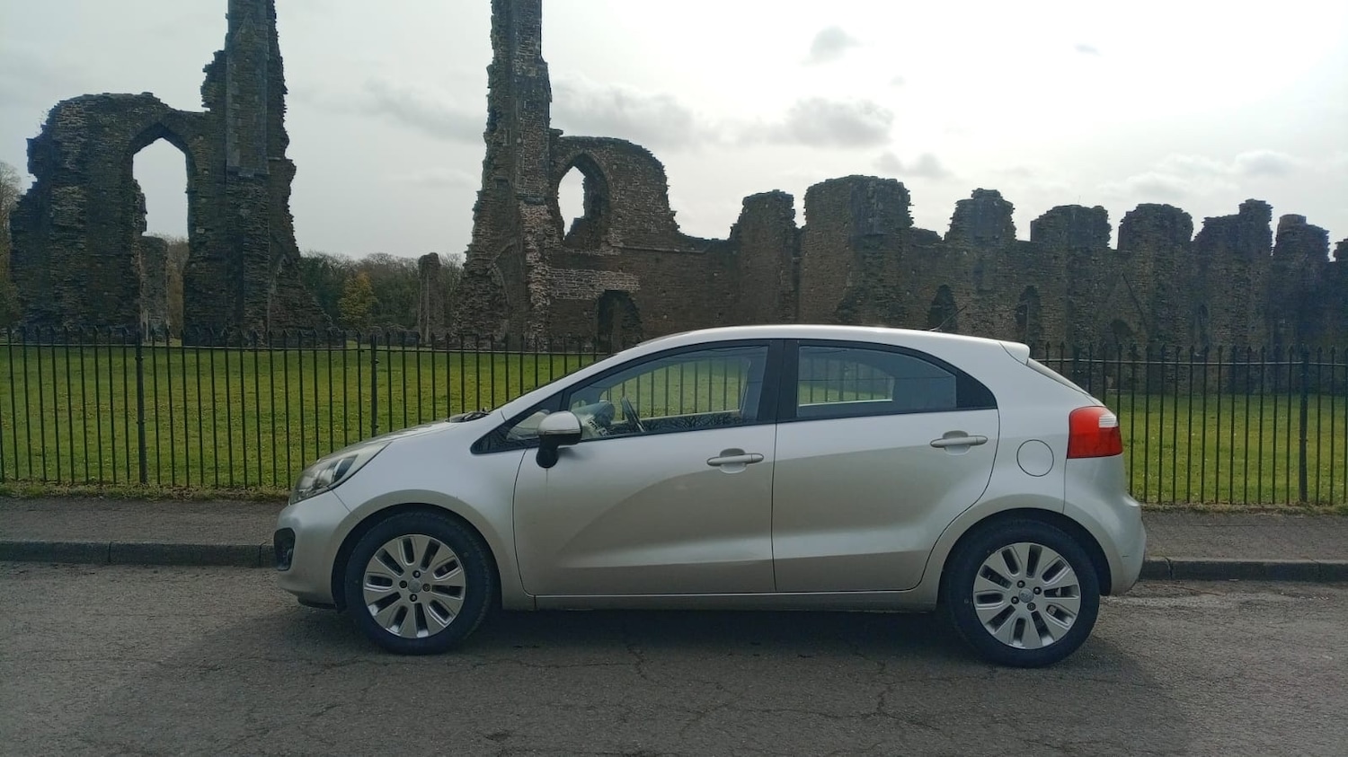 Used Kia Rio 2013 for sale - 78190584: Photo 4