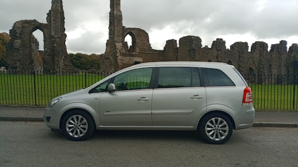 Used Vauxhall Zafira 2014 for sale - 76192850: Photo 4