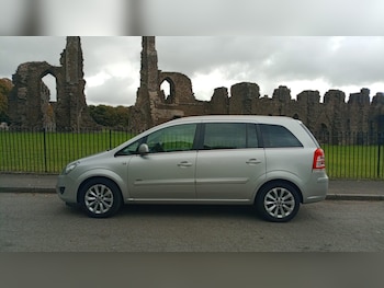 Used Vauxhall Zafira 2014 for sale - 76192850: Photo 4
