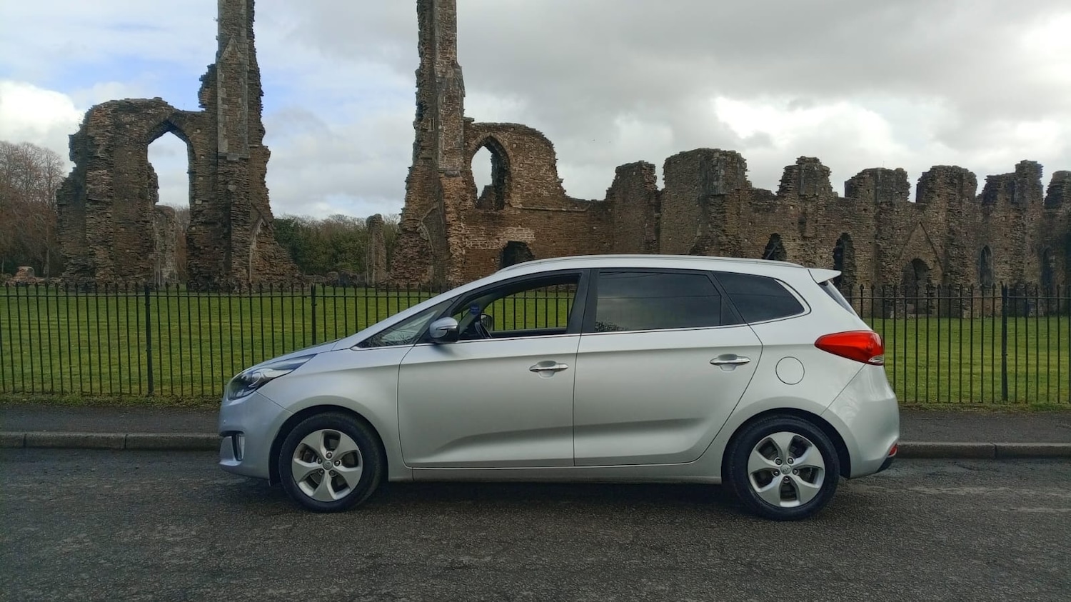 Used Kia Carens 2013 for sale - 78026338: Photo 6