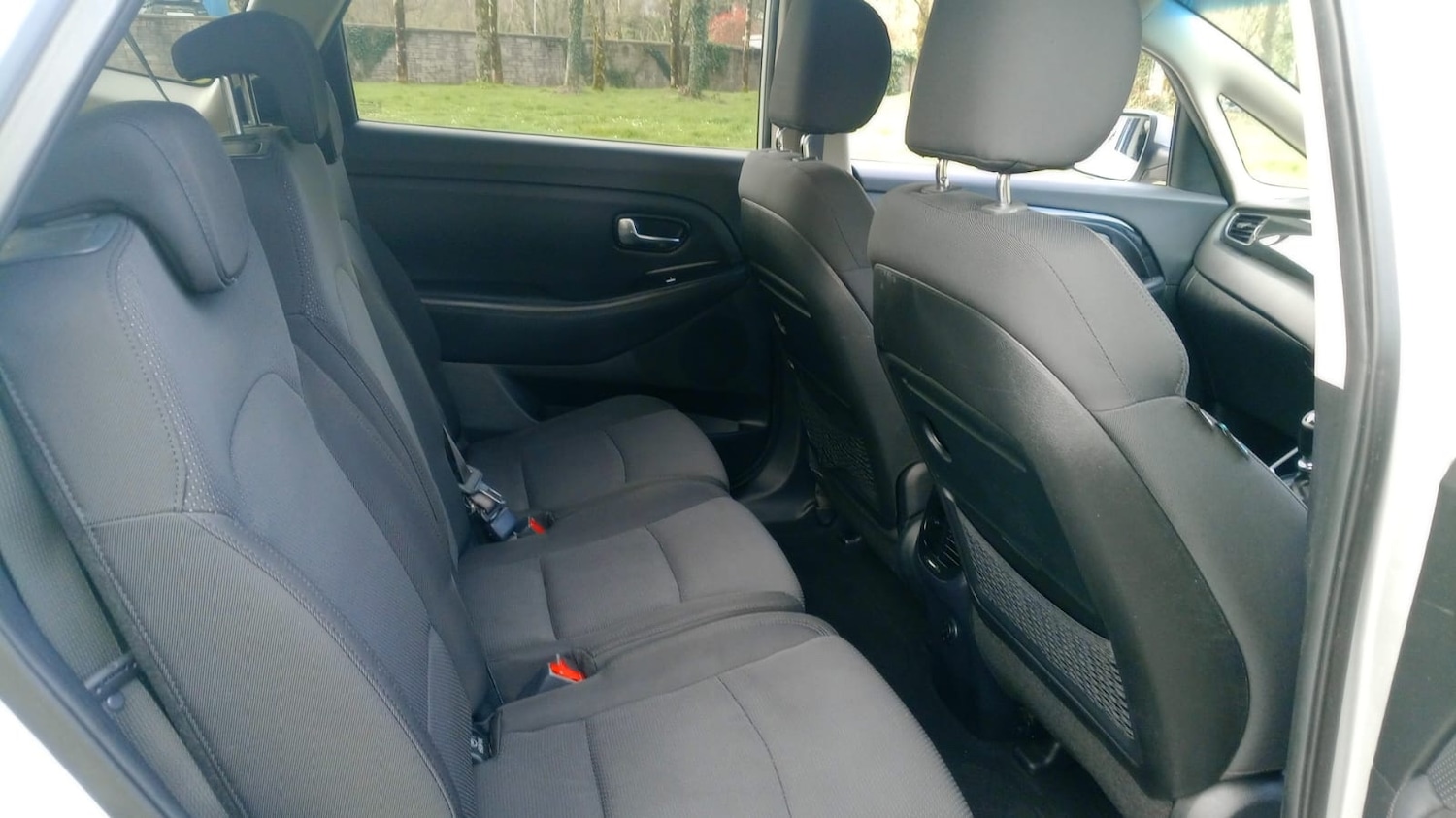 Used Kia Carens 2013 for sale - 78026338: Photo 8