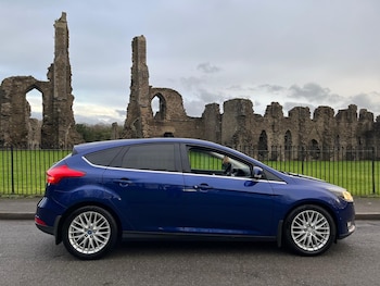 Used Ford Focus 2015 for sale - 77032861: Photo