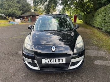 Used Renault Scenic 2011 for sale - 75356877: Photo