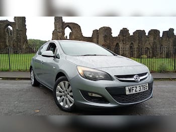 Used Vauxhall Astra 2015 for sale - 79840699: Photo