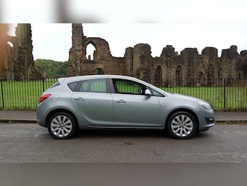Used Vauxhall Astra 2015 for sale - 79840699: Photo