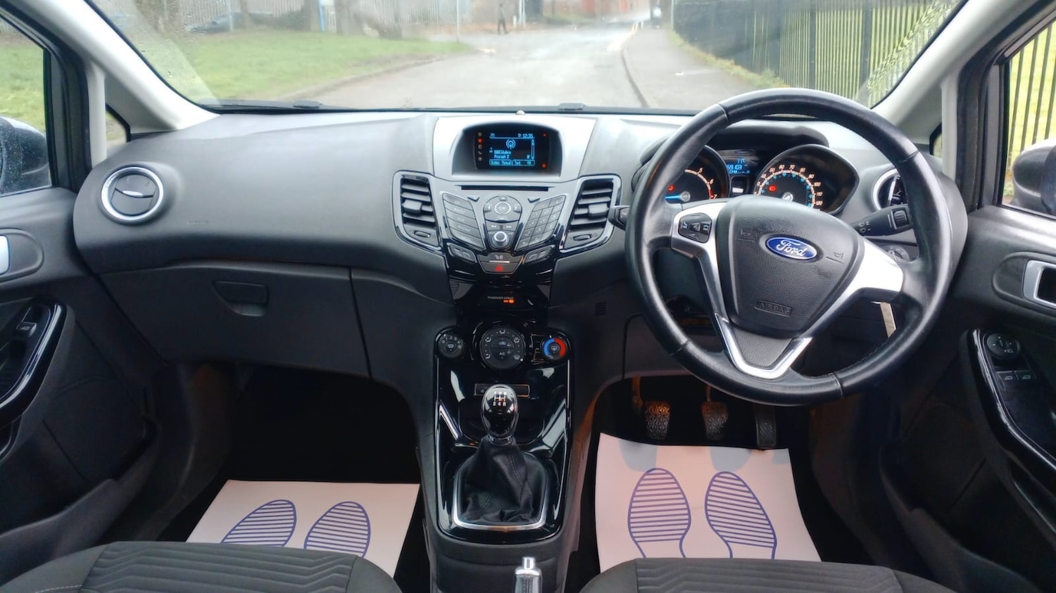 Used Ford Fiesta 2015 for sale - 77640169: Photo 10