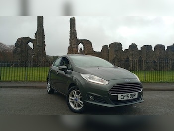 Used Ford Fiesta 2015 for sale - 77640169: Photo