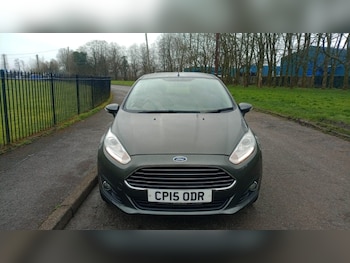 Used Ford Fiesta 2015 for sale - 77640169: Photo