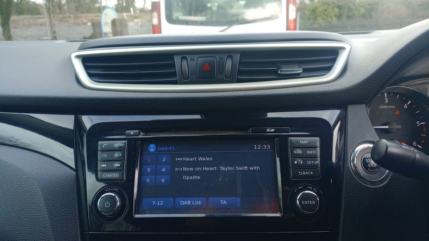 Used Nissan Qashqai 2015 for sale - 77530209: Photo 15