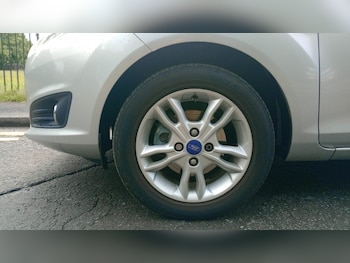 Used Ford Fiesta 2014 for sale - 78777112: Photo