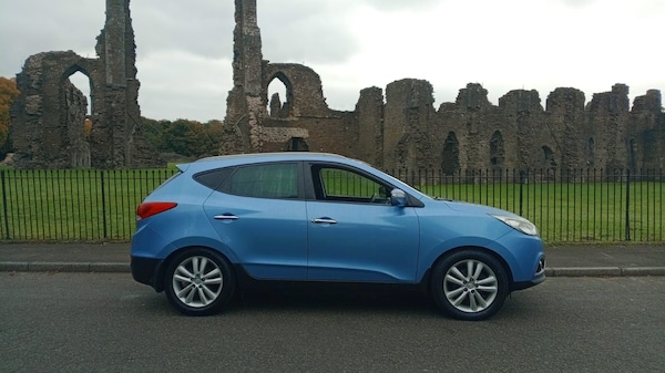 Used Hyundai Ix35 2012 for sale - 76231388: Photo 2