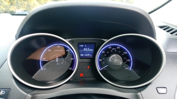 Used Hyundai Ix35 2012 for sale - 76231388: Photo 9