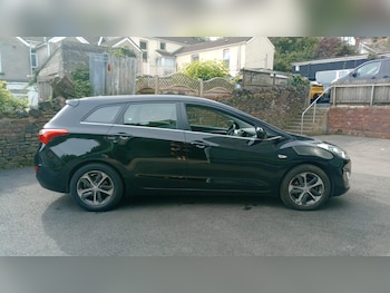 Used Hyundai i30 2015 for sale - 76103973: Photo