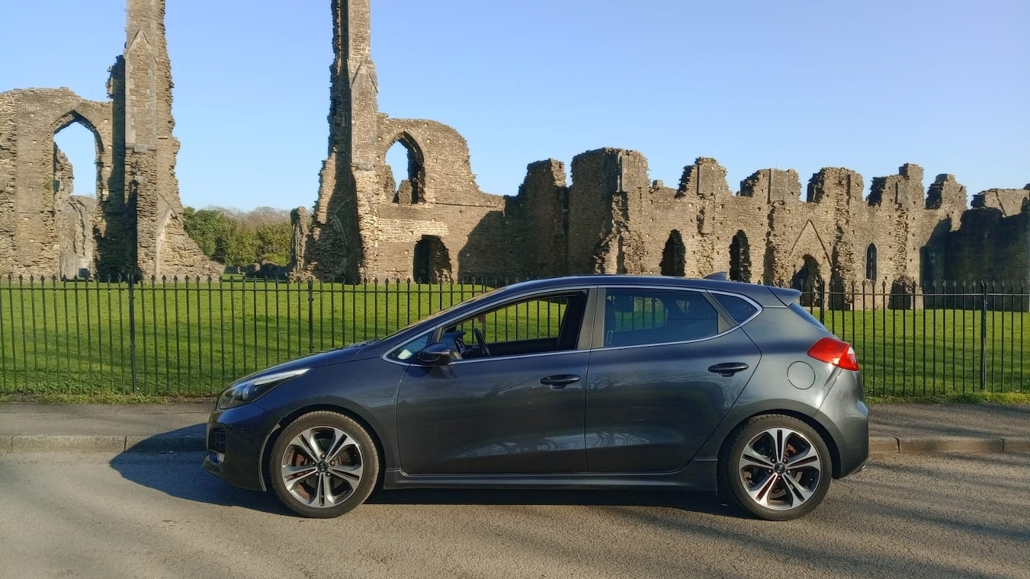 Used Kia Ceed 2017 for sale - 77947157: Photo 2