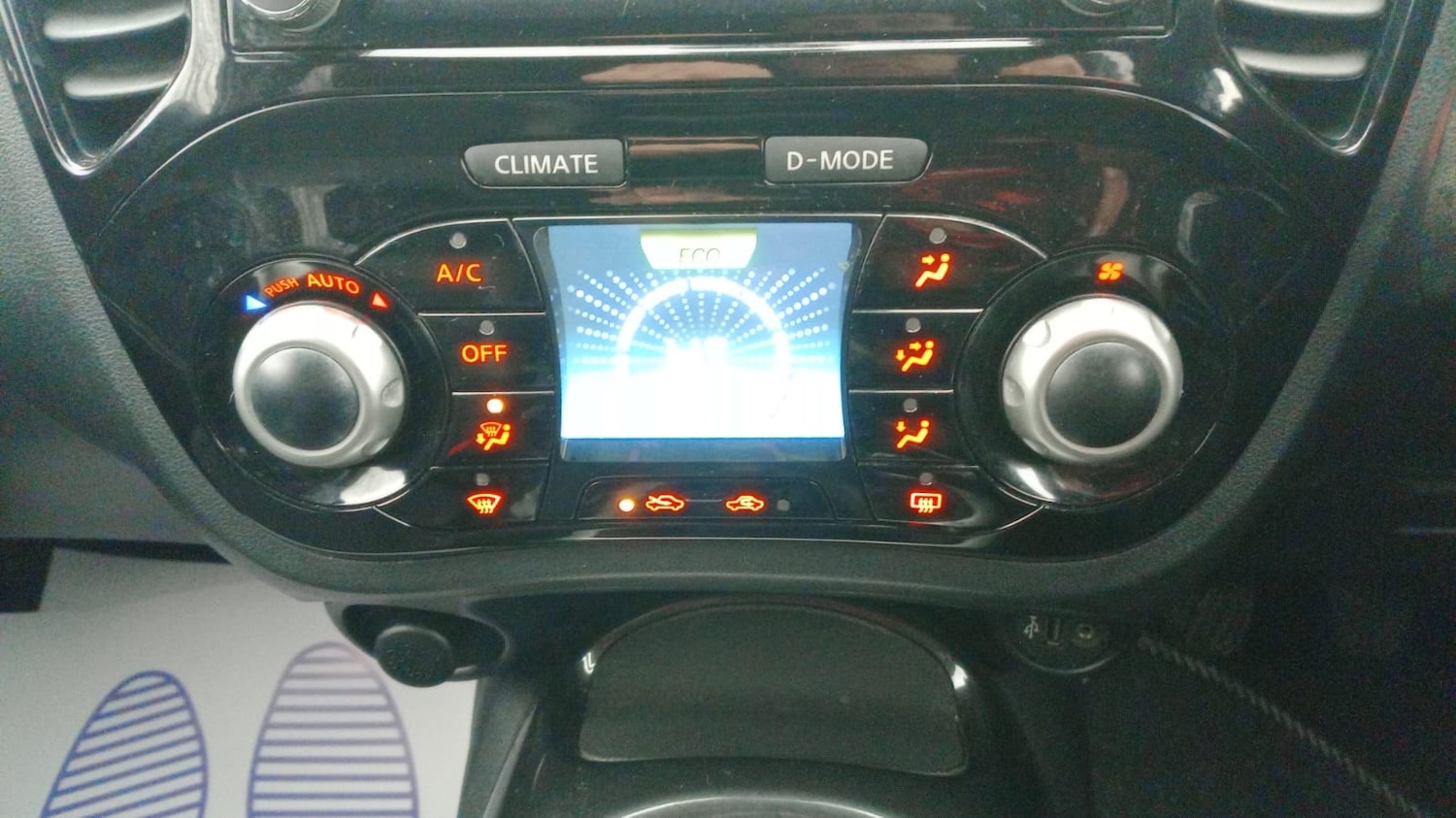 Used Nissan Juke 2016 for sale - 77136622: Photo 17