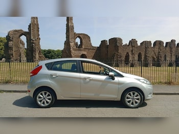 Used Ford Fiesta 2010 for sale - 78581525: Photo