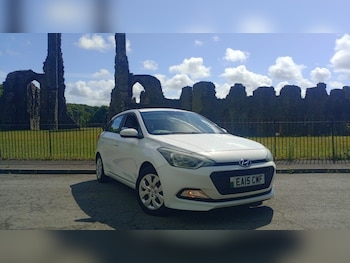 Used Hyundai i20 2015 for sale - 78815139: Photo