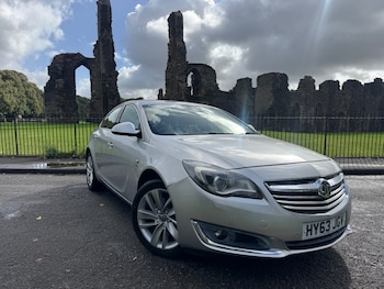 Vauxhall - Insignia
