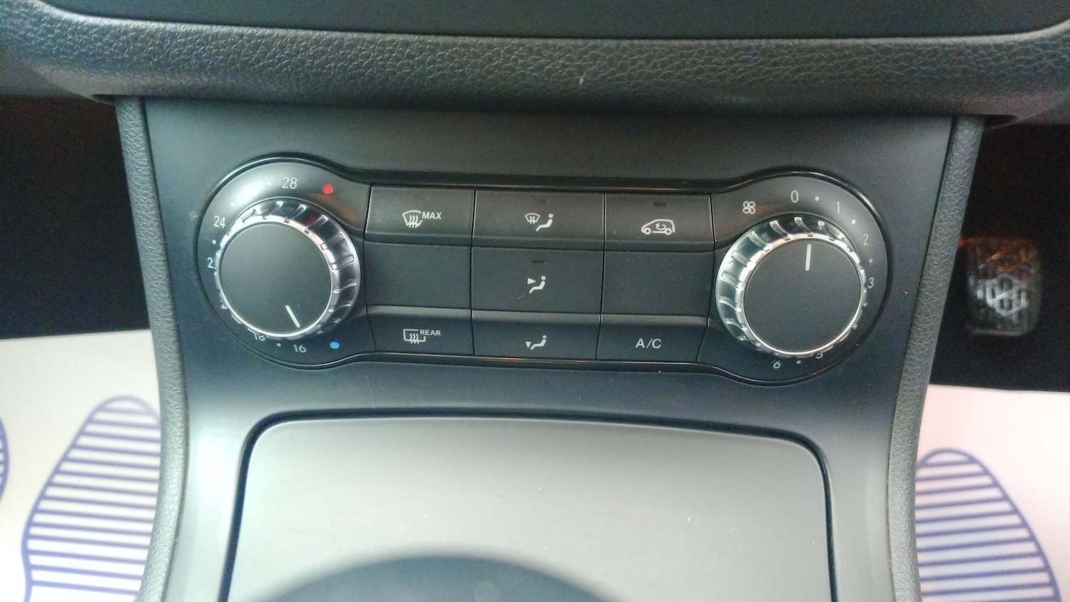 Used Mercedes-Benz B Class 2014 for sale - 76450029: Photo 13